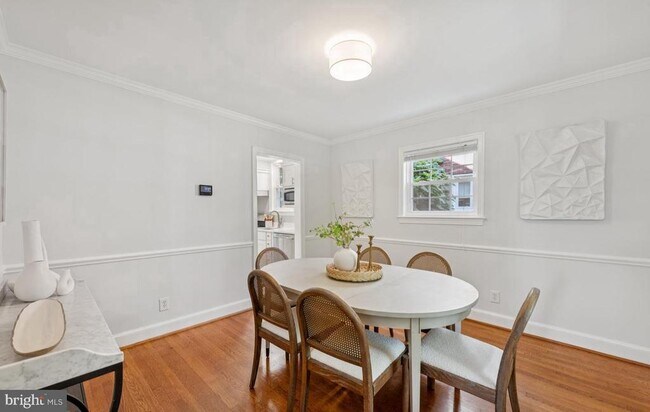 Building Photo - 4413 Butterworth Pl NW