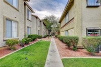 Building Photo - 7200 W Pirates Cove Rd