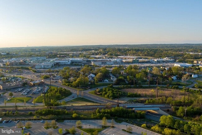 Building Photo - 104 Lizabetta Ln