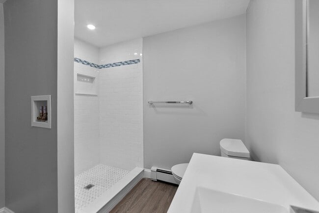 Building Photo - 45 Fottler Rd