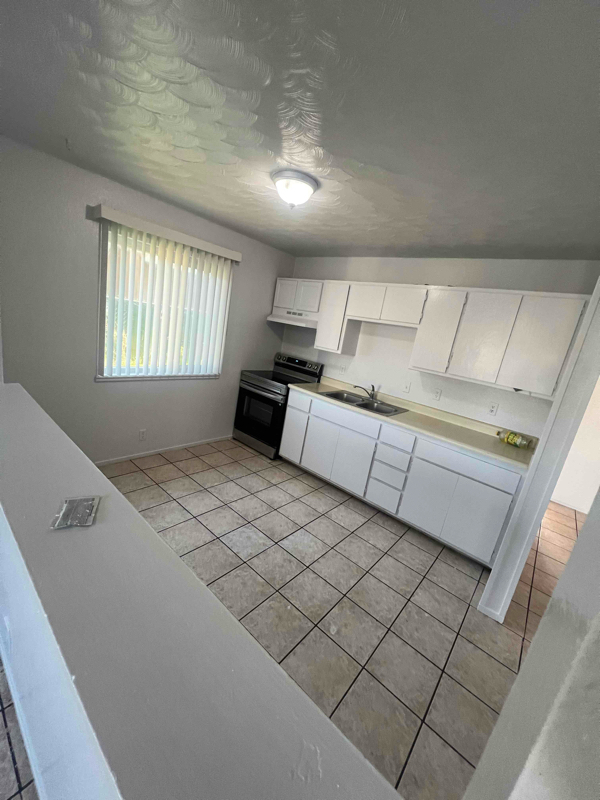 Building Photo - 3841 Haywood St