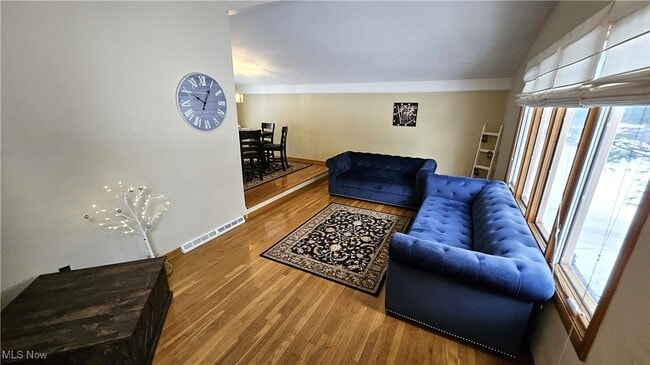 Building Photo - 5635 Janet Blvd