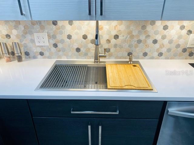 Building Photo - 5200 Brittany Dr S