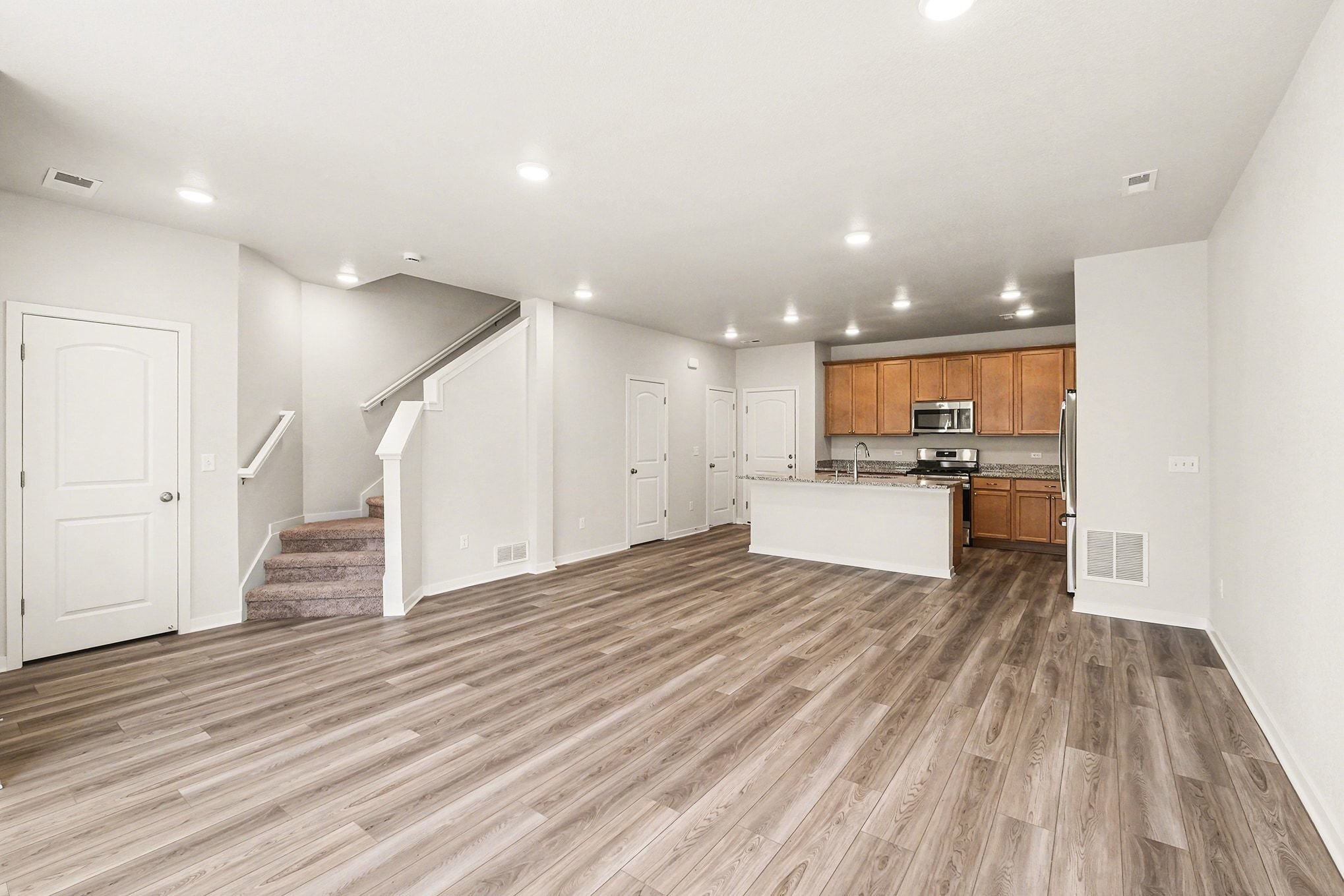 Building Photo - 6328 Deerfoot Dr