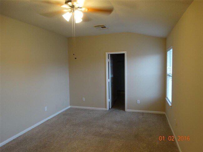Building Photo - 2414 Gwenfair Dr