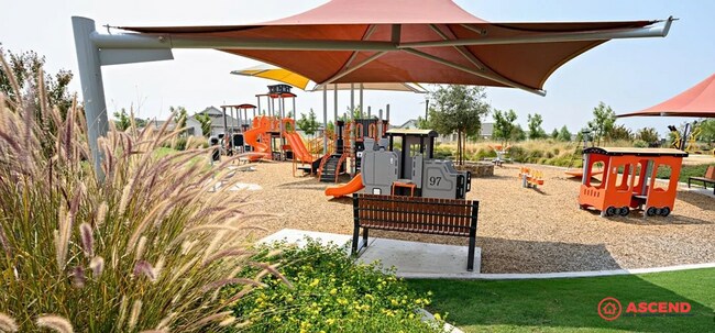 Building Photo - New construction in Shafter!