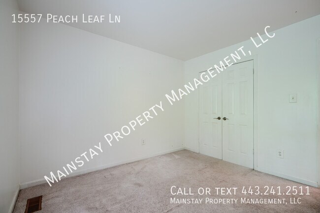 Building Photo - 15557 Peach Leaf Ln