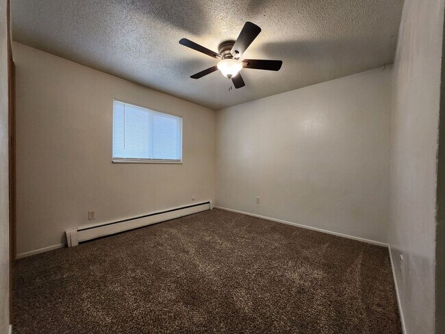 Building Photo - 7140 Alegre Cir