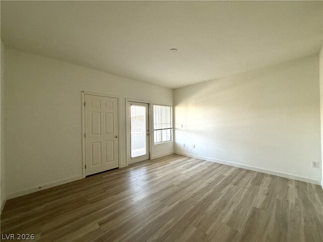 Building Photo - 6160 Rumrill St