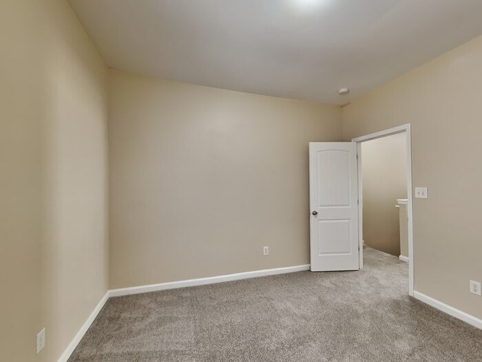 Building Photo - 608 Beaujolais Ct