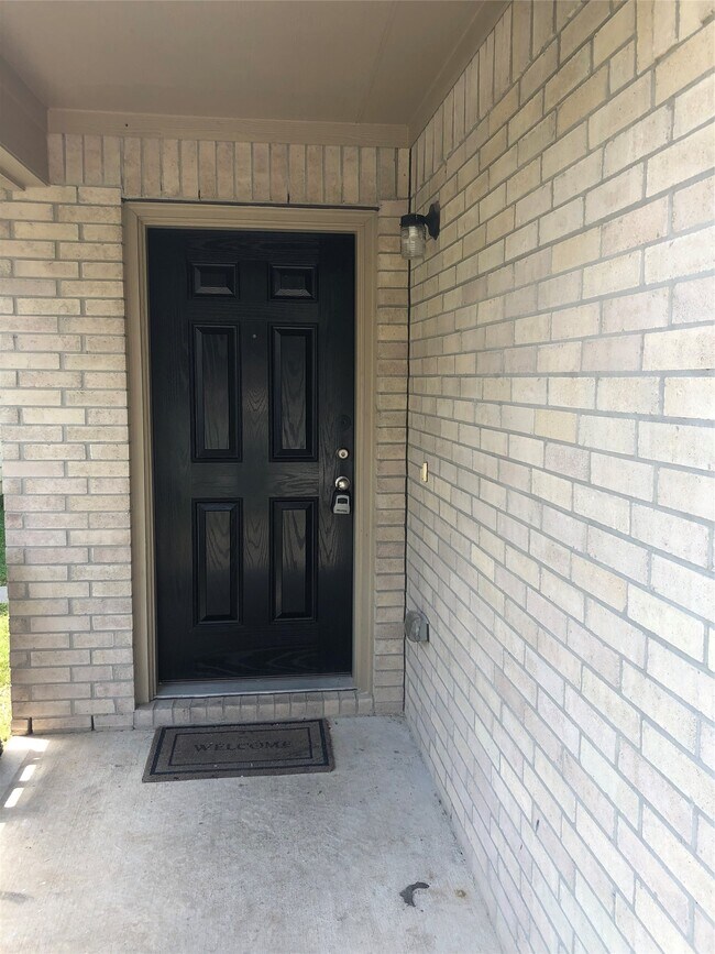 Building Photo - 15535 Kiplands Bend Dr