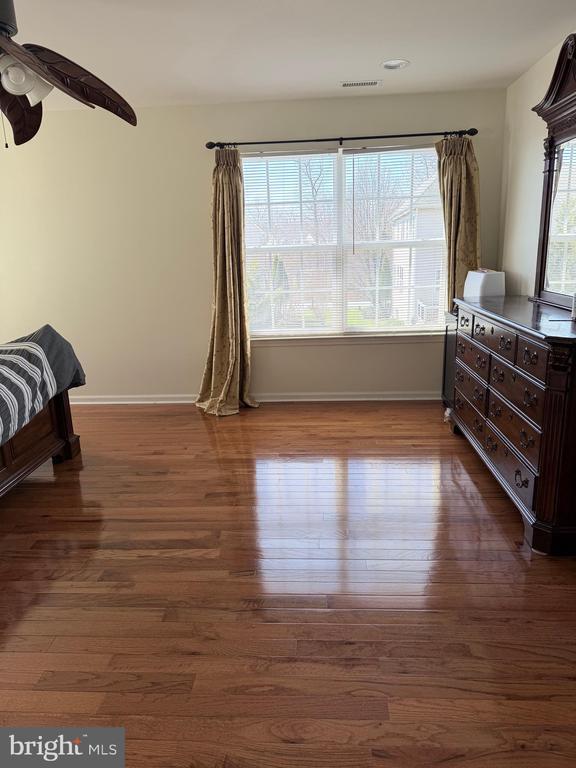 Building Photo - 413 Ruby Rd