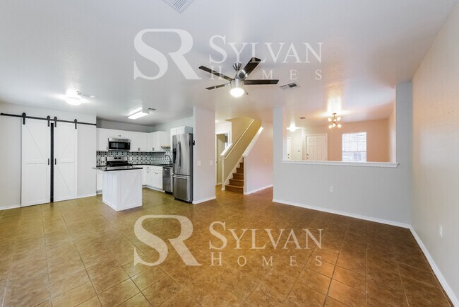 Building Photo - At Last, This Is What You Have Been Searching For!