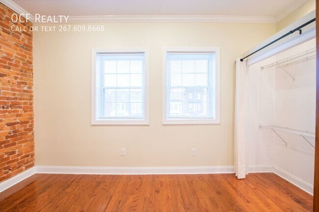 Building Photo - 2506 S Broad St