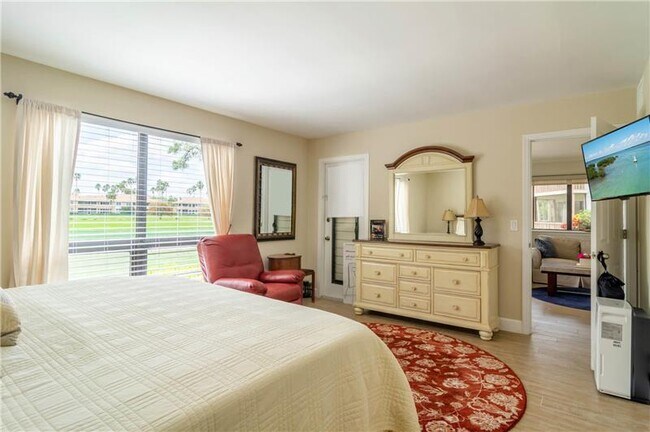 Building Photo - 308 Brackenwood Cir