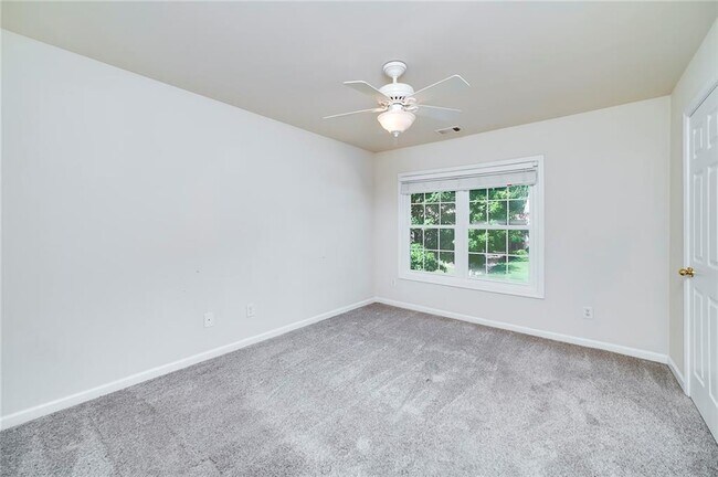 Building Photo - 1120 Bagwell Dr NW