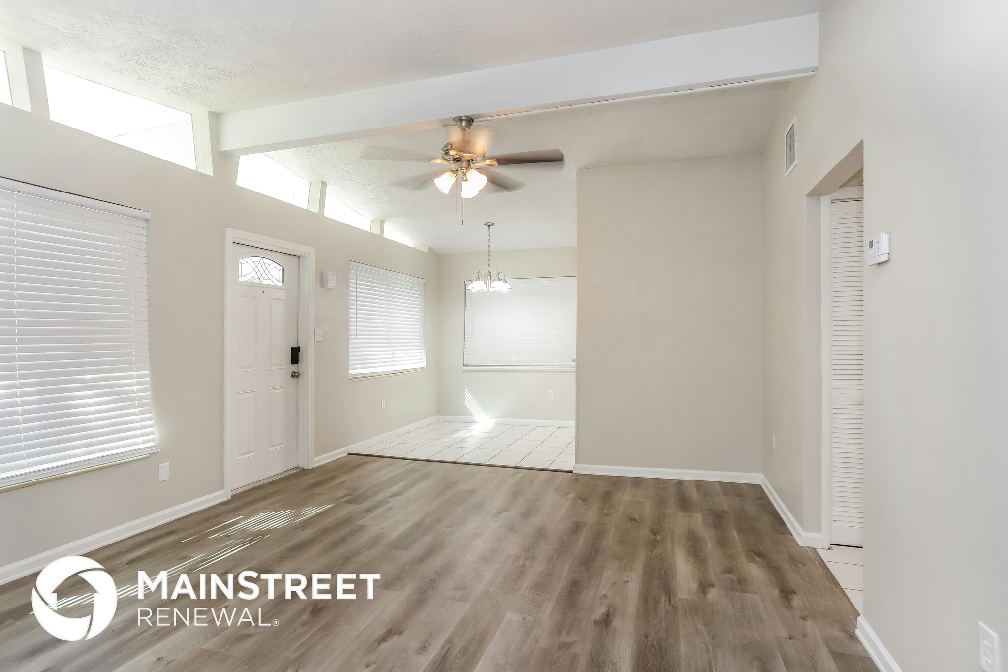 Building Photo - 3759 St Charles Cir