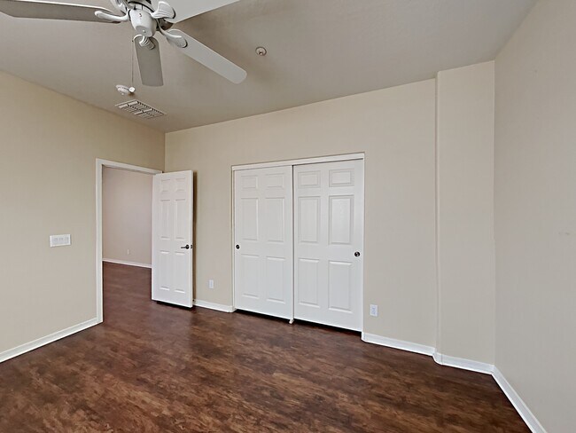 Building Photo - 30308 N 71st Ln