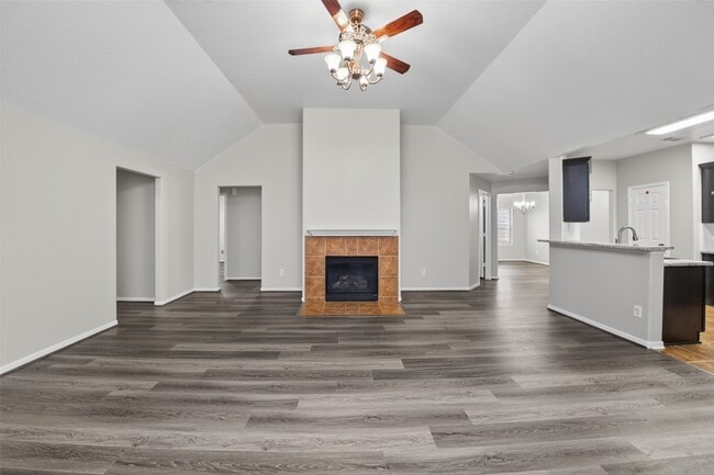 Building Photo - 15506 Fir Woods Ln