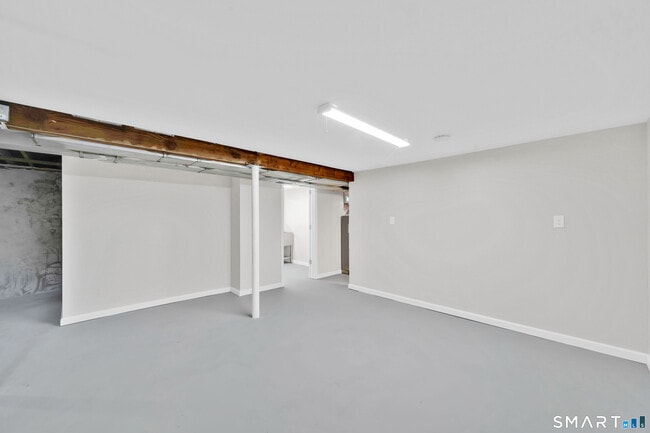 Building Photo - 23 Bancroft Rd