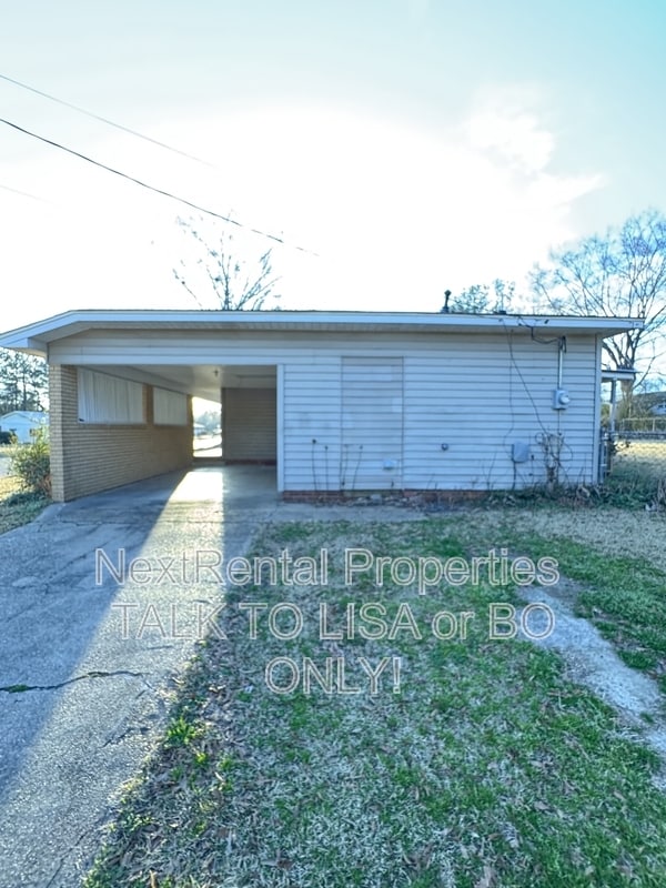 Building Photo - 2144 Napoleon Ave