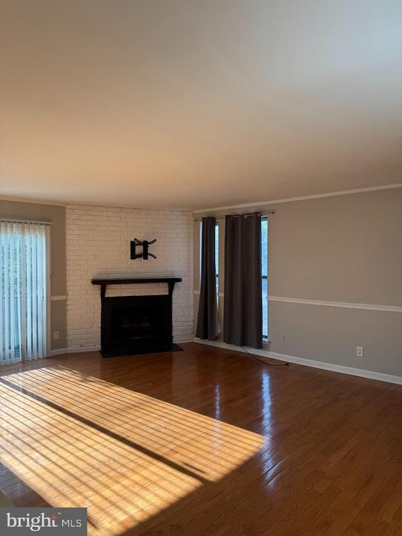 Building Photo - 25 Church Rd