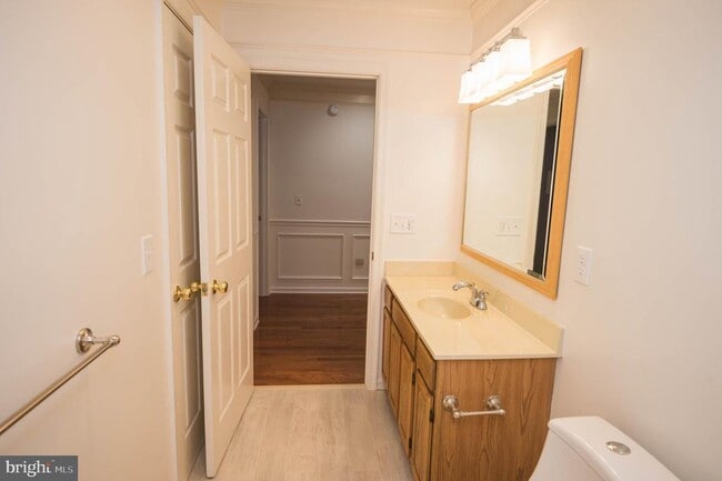 Building Photo - 5482 Royal Mile Blvd