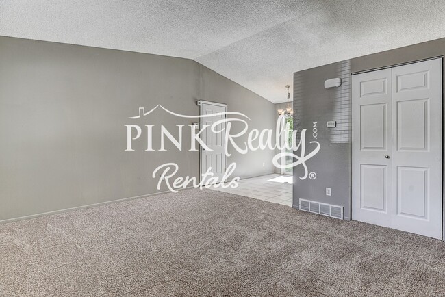 Building Photo - Cozy 3-Bedroom Home in Sunrise Ridge!