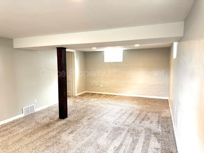Building Photo - 2970 Locust St