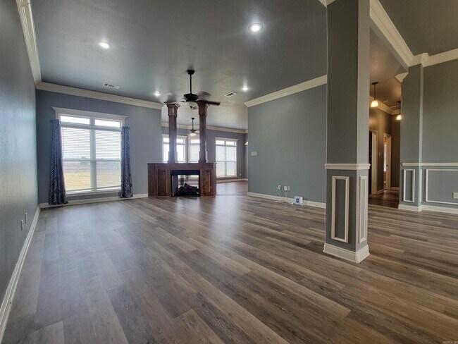 Building Photo - 12729 Secretariat Dr