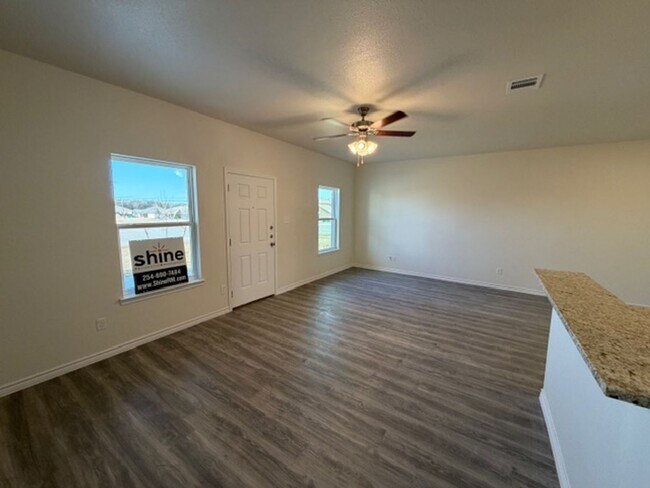 Building Photo - 1624 Pima Trail