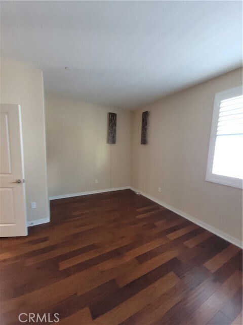 Building Photo - 1568 W Artesia Square