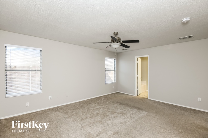 Building Photo - 5600 Ainsdale Dr