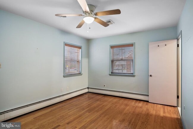 Building Photo - 55 E Evesham Rd