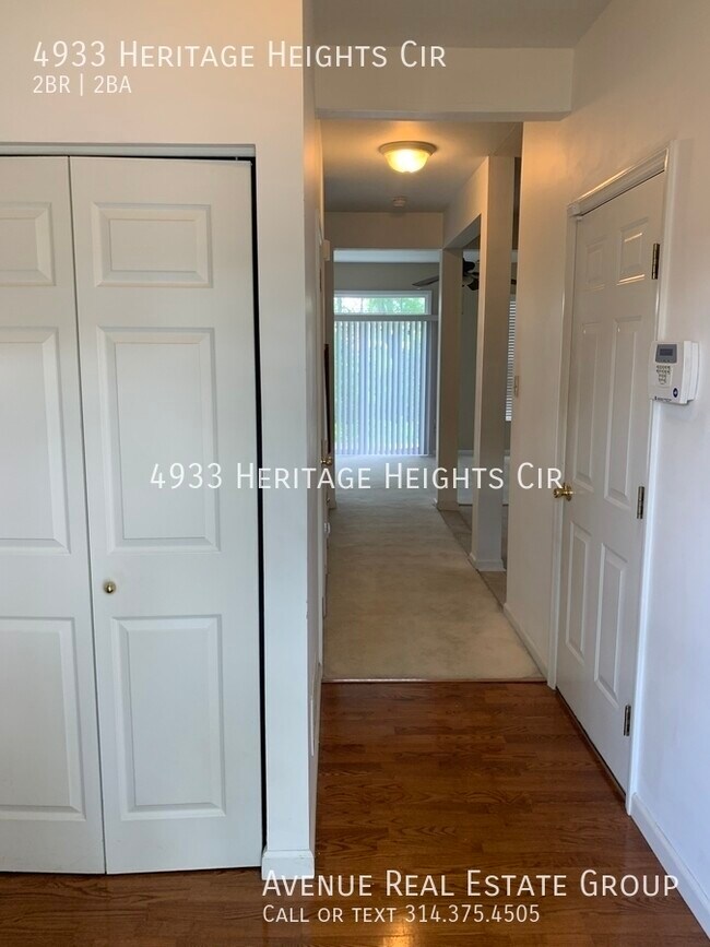 Building Photo - Beautiful 2 Bedroom