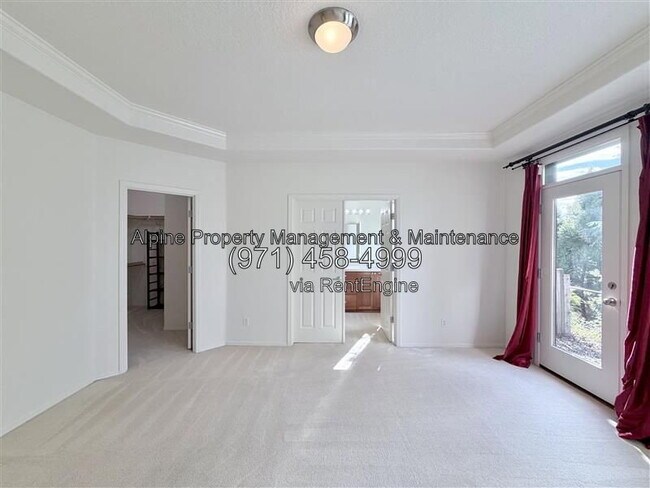 Building Photo - 4143 NW Meisner Dr