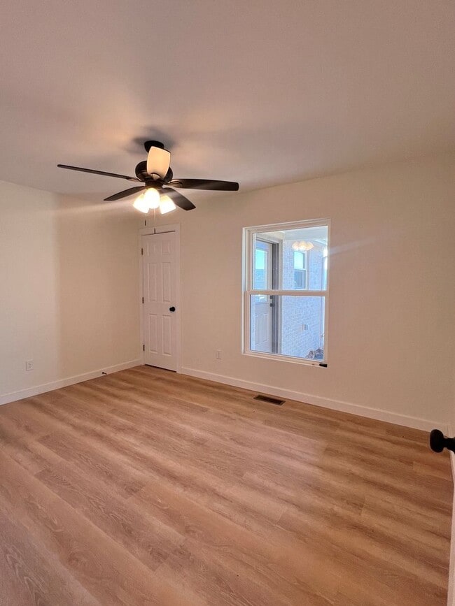 Building Photo - Newly Renovated Modern Cottage in Sevierville, TN — 2 Bed, 2 Bath, Open-Concept Living