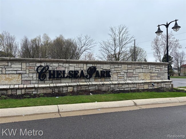 Building Photo - 6545 Chelsea Bridge