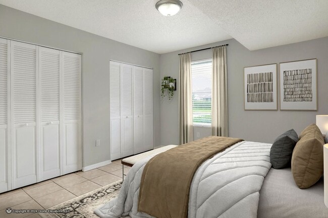 Building Photo - ***Cute 2 Bedroom Apartment in Eagle Lake***