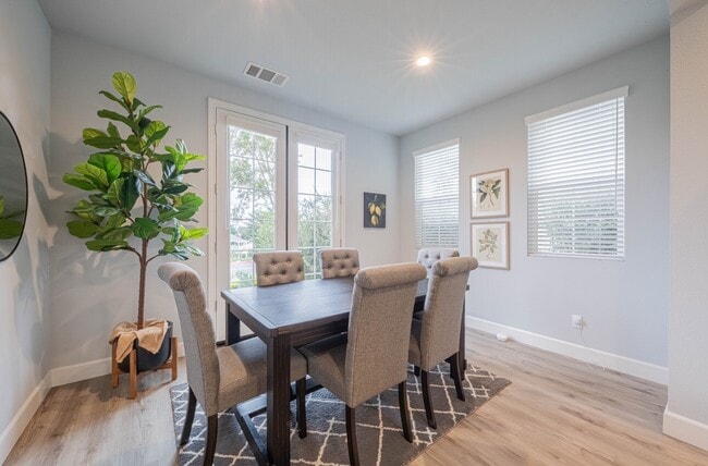 Building Photo - 588 Rosa Monte Wy