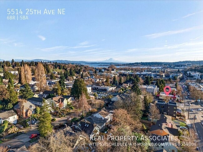 Building Photo - 5514 25th Ave NE