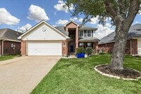 Building Photo - 2802 White Sands Dr