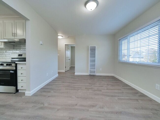 Building Photo - 16016 Marcella St