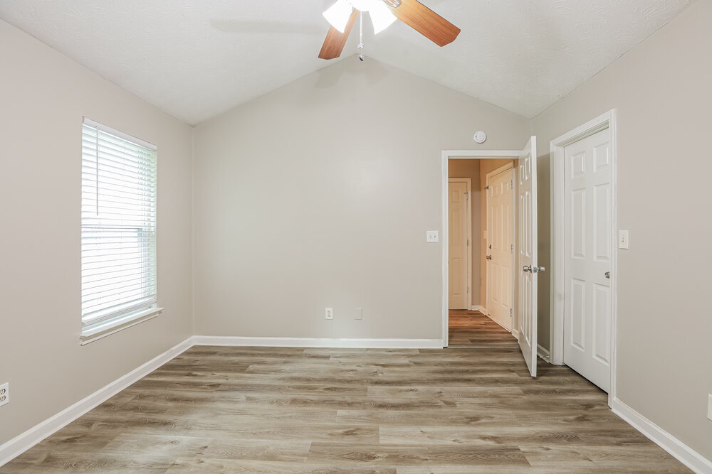Building Photo - 54 Virginia Heights Dr