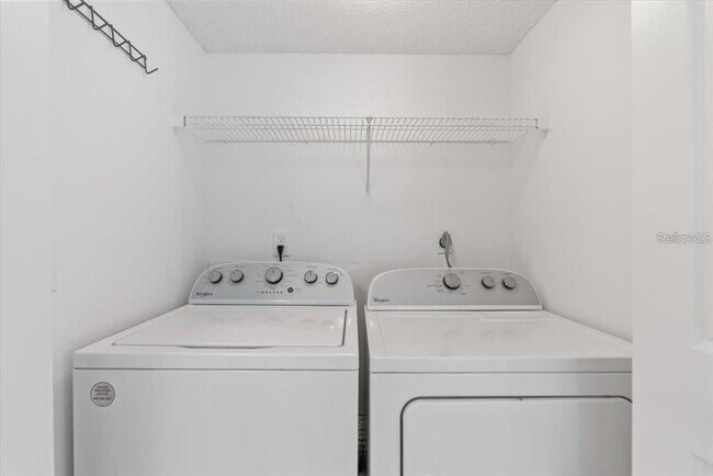 Building Photo - 2400 Feather Sound Dr