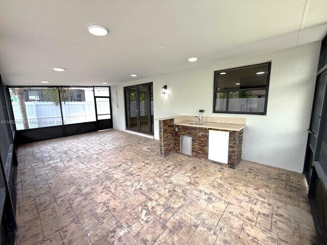 Building Photo - 13631 SW 272nd Terrace