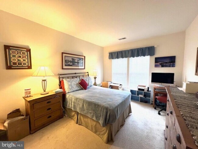 Building Photo - 8105 Hickory High Ct