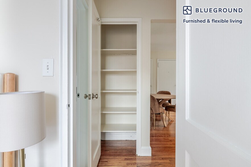 Building Photo - 264 Harvard St