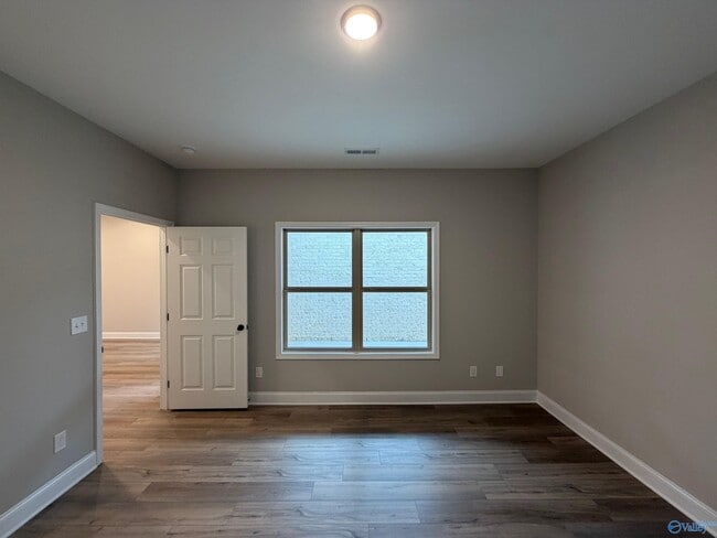 Building Photo - 433 Lando Cain Rd