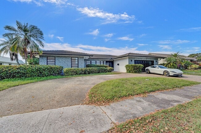 Building Photo - 3630 N 55th Ave